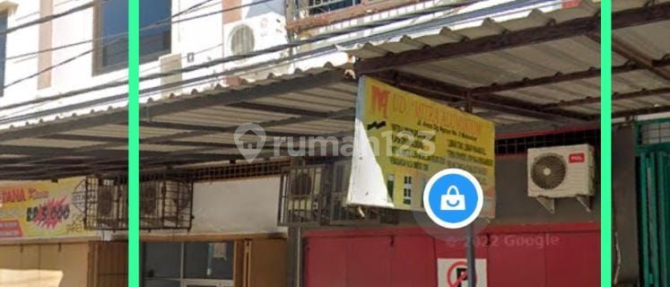 Affordable 2-Story Shophouse in Panakkukang, Near Boulevard 1