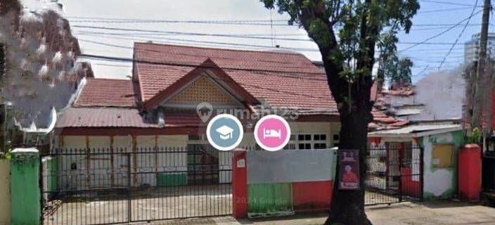 Disewakan Rumah Tua di Jl Monginsidi Lama, Makassar 1