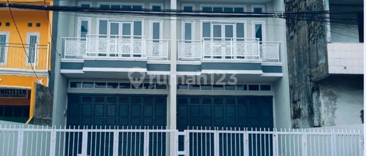 Cheap and Luxurious Shop House Jl Mangka Dg Bombong Gowa 1