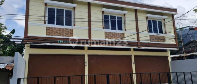 New 2-Story Ready-to-Occupy Shop House on Bontolanra Street, Makassar 1