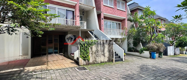 Rumah Bagus Siap Huni Dalam Townhouse Di Cilandak Jakarta Selatan 1