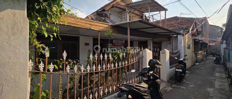 Rumah 2 Lantai Di dalam Gang , Strategis Pusat Kota di Jalan Cibadak  , Astanaanyar 1