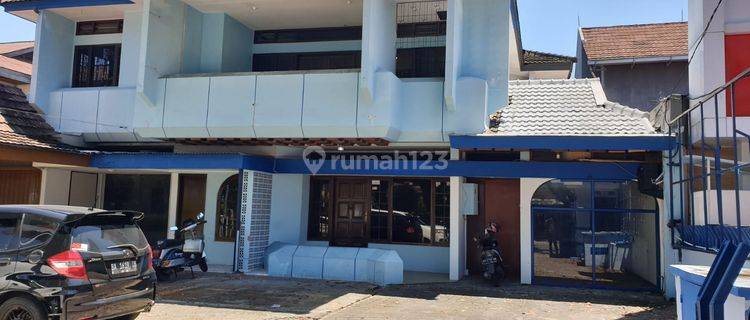 Rumah bagus bisa kantor Jl.A,Yani Kota Padang 250 jt / thn, unfurnnis 1