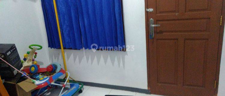 Rumah Siap Huni Di Lokasi Strategis semi Komplek 1