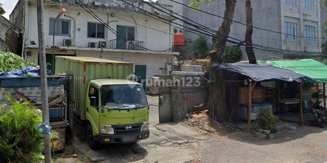 Bangunan Tua Hitung Tanah Strategis Roa Malaka Kota Tua 1