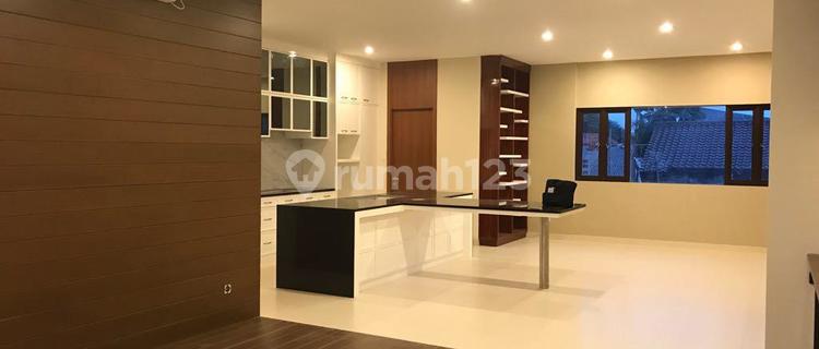 Rumah Disewa di Pejaten Barat 1