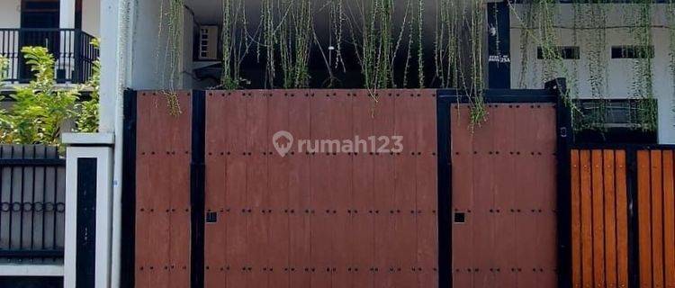 Rumah Sewa Semi Industrial Bagus Ada Rooftop Di Kebagusan 1