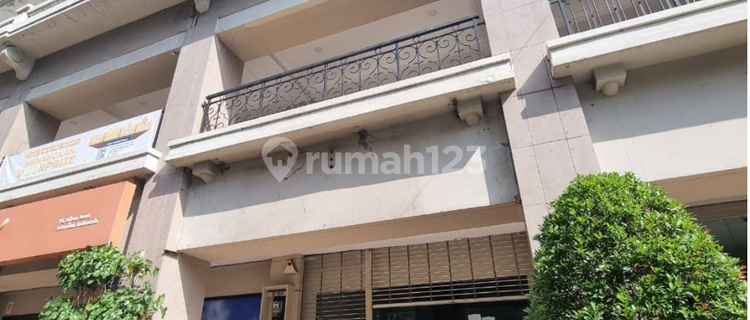For Rent 4-Storey Strategic Shop House in Central Park Tanjung Duren - Suitable for Business & Office 1