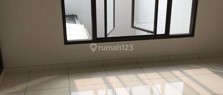 Jual Rumah Baru Dalam Komplek One Gate Gunung Batu 1