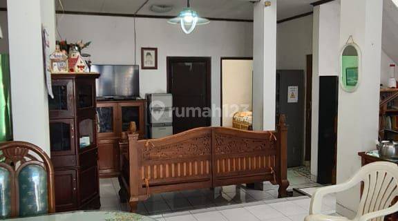 Di Jual Terawat di Pusat Kota Bandung Cocok Untuk Hunian Atau Guesthouse 1