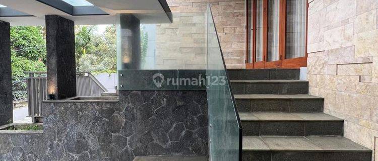 Di Jual Rumah Modern Minimalis Komplek Elit Setrasari Bandung Utara 1