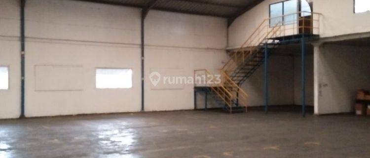 Disewakan Gudang Di Ciracas, Jakarta-timur, Lokasi Bagus Dan Strategis, Akses Mudah, Bisa Container, Ada Ruang Kantor, Gudang Bagus, Akses Tol Kp.rambutan Dan Akses Tol Cimanggis Depok 1
