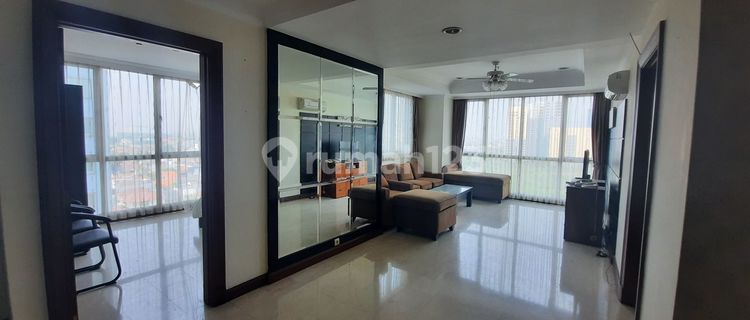 Apartemen Puri Imperium Dijual Cepat Semi Furnished 3 Kamar Tidur 1