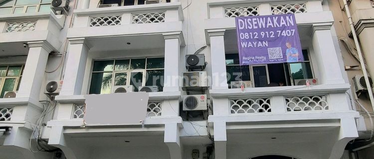 For Rent: Adjacent Shophouse Permata Senayan South Jakarta 1