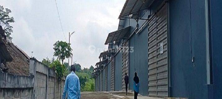 Gudang Baru disewakan muraaah di Jln. Projakal Kariangau 1