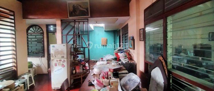 Rumah Butuh Renovasi Unfurnished SHM di Wijayakusuma, Jakarta Selatan 1