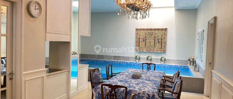 Disewakan rumah kebayoran baru jakarta selatan furnished kolam renang 1