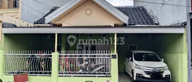 Affordable House in a Strategic, Flood-Free Location at Puri Taman Sari Complex. Near Panakkukang Mall, Hertasning, Toddopuli, and Tunggu Pampang Reservoir. 1