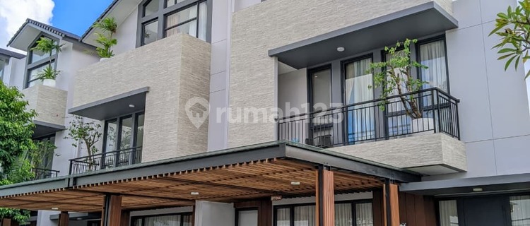 Rumah Cantik Onyx Attic Promo Free PPN Summarecon Makassar 1