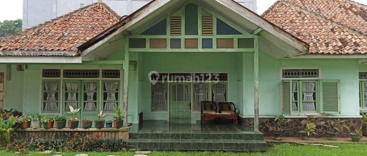 di Jl. Pahoman. Enggal Tanjung Karang Pusat. Rumah Tua Di Tengah Tengah Kota. Jalan Utama.sangat Cocok Untuk Segala Jenis Usaha.restauranthotelred Doorzkantorcafeinvestasirumah Tinggal , Bandar Lampung 1