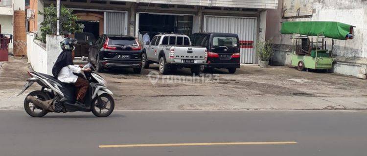 Ruko Murah Pinggir Jalan Tengah Kota Wolter Monginsidi 1