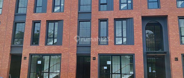 Ruko Baru Ekslusif Dengan Lift Alam Sutera 1