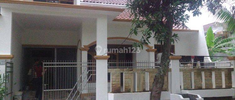Dijual Muraaah, Rmh di Jatiwarna, Komp Bulog, Bgs, Siap Huni, Atap Baja Ringan, Semi Furnish. 1