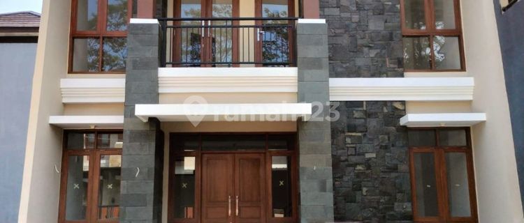 Rumah 2 Lantai di Margahayu Raya Bandung, Dekat Tol Buah Batu 1