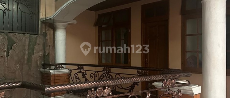 rumah megah kota wisata 2 lantai bagus siap huni lt 250 lb 400 1