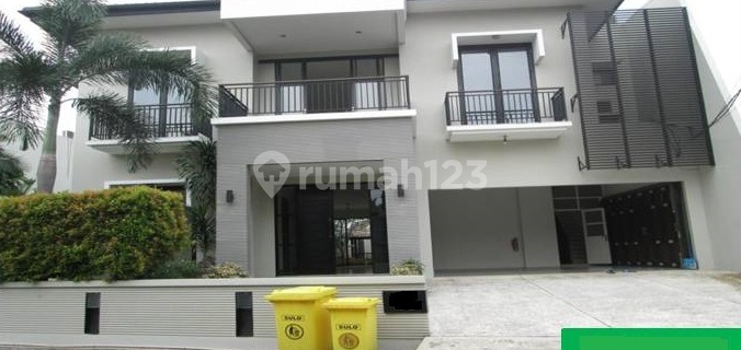 For Sale Cipete House - Inside Private Compound, Walking Distance to Cipete MRT Station, Pool 1