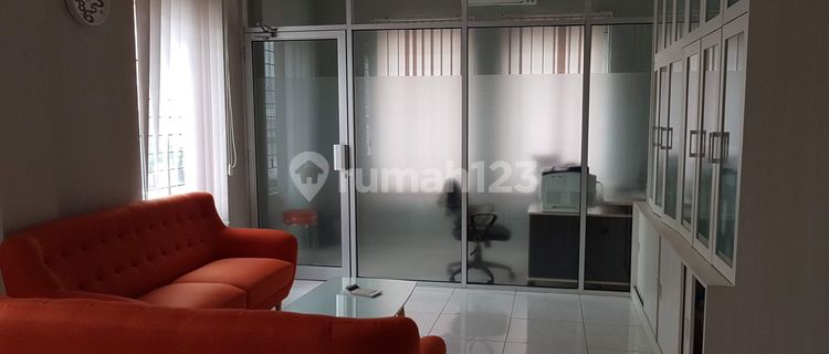 4-Storey Shop House in Bintaro, Corner Position, Inside a Shop House Complex 1