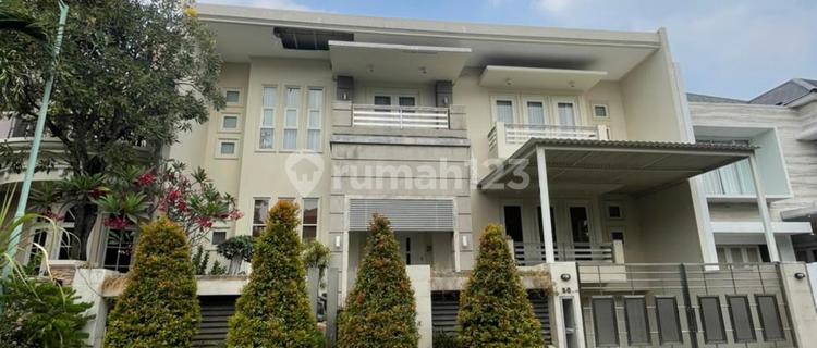 Rumah mediteran mewah siap huni graha family blok O 11M nego 1