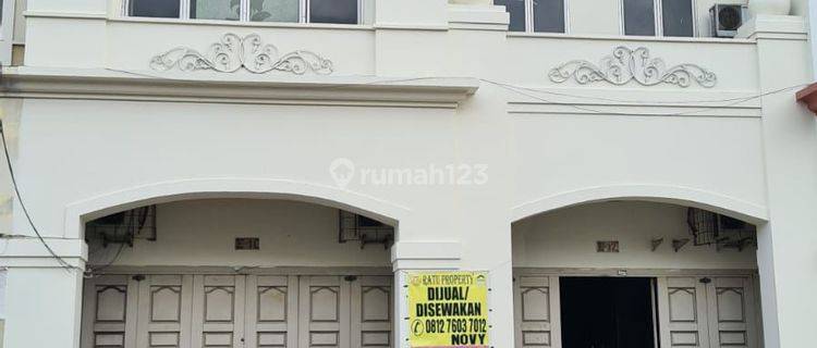 2 Unit Ruko Gandeng Komplek Sudirman City Square Pekanbaru 1