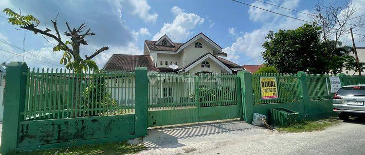 Dijual Rumah 2 Lantai Jl. Gelugur Ujung Harapan Raya Pekanbaru 1