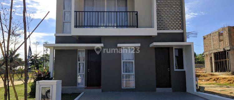 dijual rumah 2 lantai  jl. perkasa tenayan raya pekanbaru 1