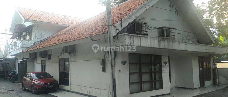 RUMAH MURAH di  Area strategis JAKARTA PUSAT, bisa untuk Kantor/Usaha 1