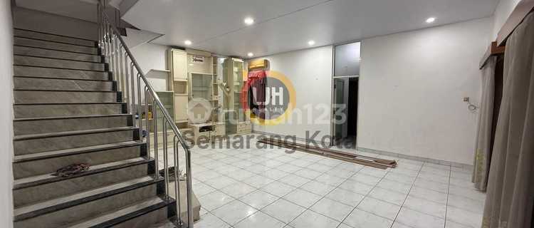 Rumah Siap Huni di Daerah Seteran 1