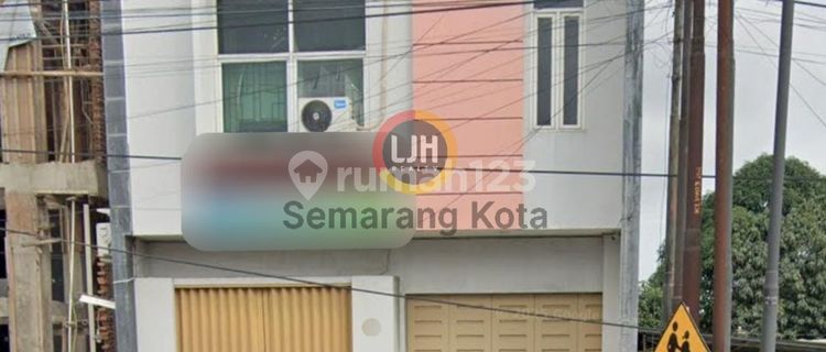 Ready-to-Use Shop House on Wahidin Street 1