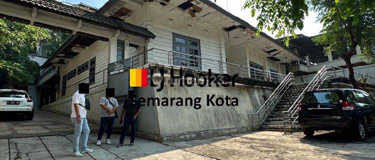 Bangunan Rumah di Jalan Diponegoro 1