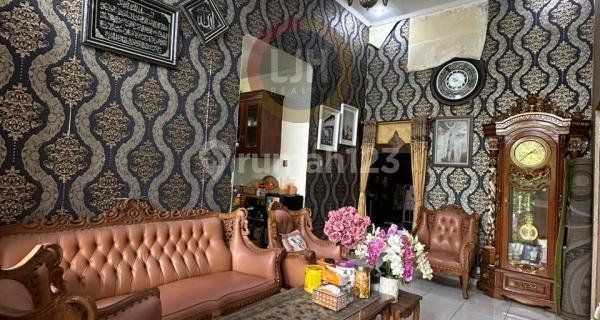 Move-in ready house in Graha Taman Pelangi. 1