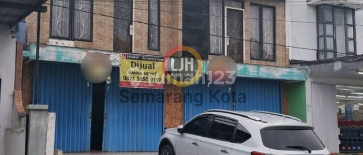 Good Shop House in the Banyumanik Area 1