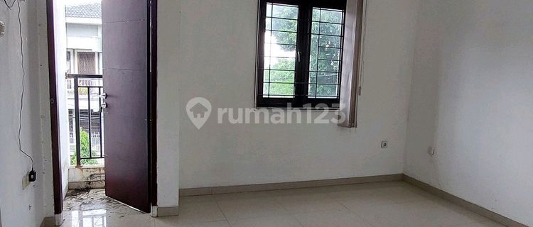 Rumah ******** Ada 1