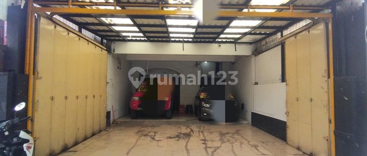 For Rent: Mainroad Sutami Shop House, Bandung 1
