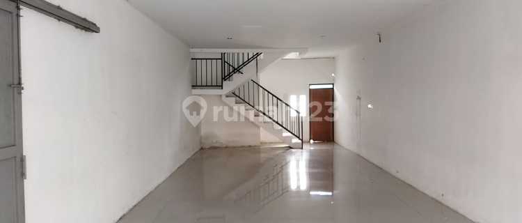 2-Story Shophouse in Rancabolang, Bandung 1