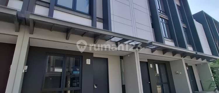 New Delatinos Business District Shop House in BSD, Serpong, South Tangerang. 1