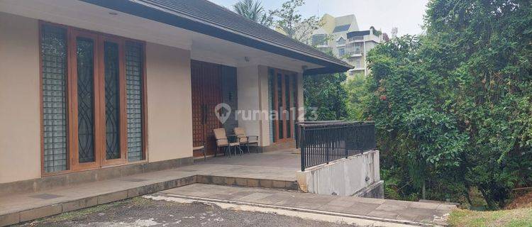 Rumah Dengan Tanah Super Besar di Cilandak Margasatwa 1