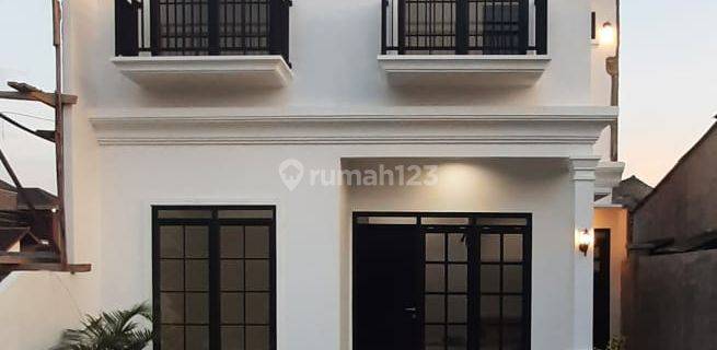 Rumah 2 Lantai Minimalis 1