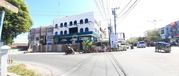 Dua Unit Ruko Sewa Jl Antasari Lokasi Hook 1