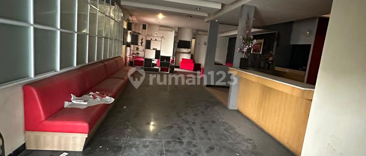 For Rent 2-Story Building, Suitable for Cafe 1