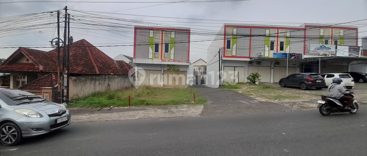 For Sale Two Units of Shop Houses on Jl Purnawirawan. 1